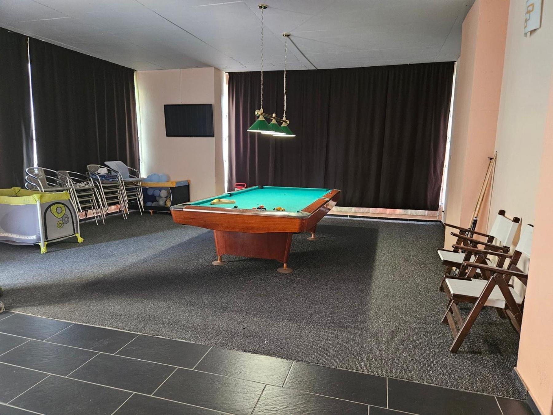 Guest House Petrovi ラヴダ エクステリア 写真